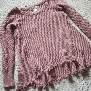 Kaisely frayed hem Mauve sweater Size Small